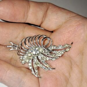 Floral Silvertone Brooch Pin w/ Circle Accents